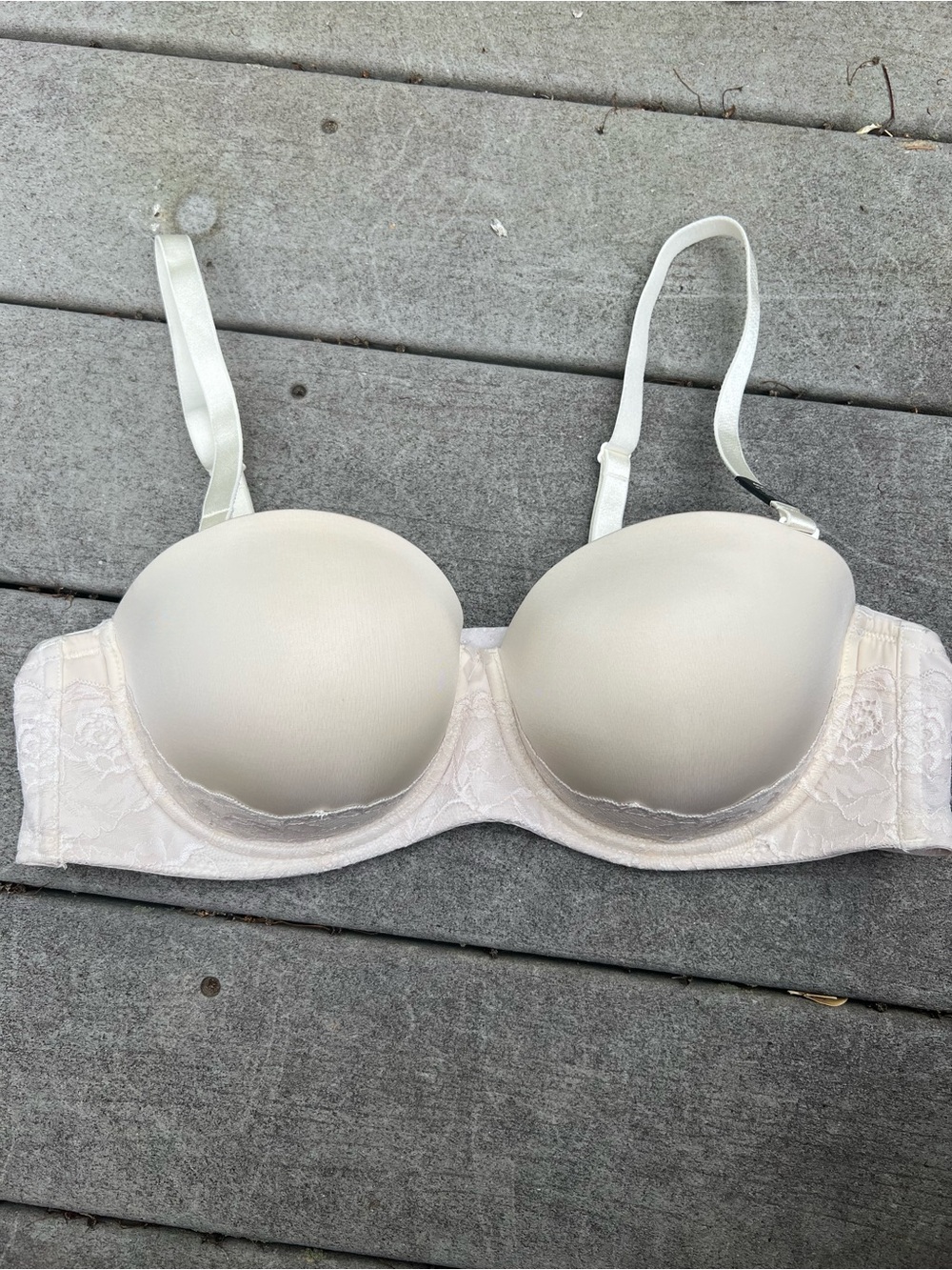 Torrid Bombshell Everyday Strapless Push-Up Smooth Bra 40C